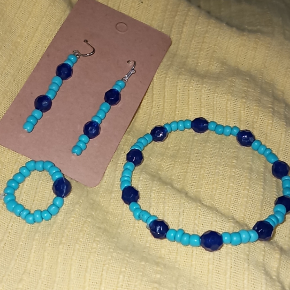 Aqua beaded jewelry set ring and earrings and bracelet hand crafted